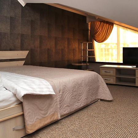 Harvest Hotel Виниця Екстериор снимка