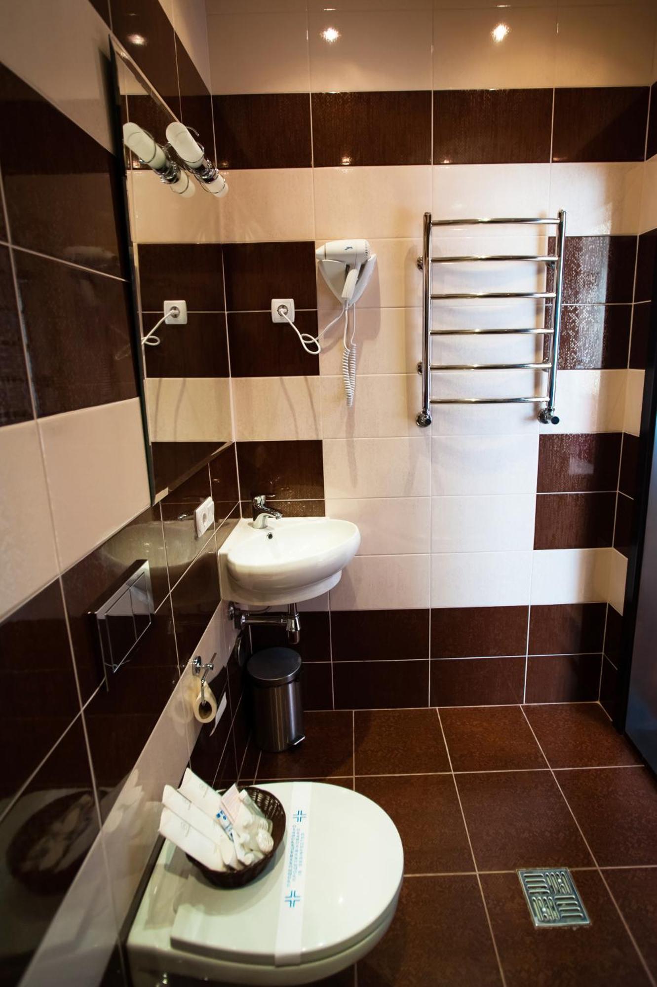 Harvest Hotel Виниця Екстериор снимка