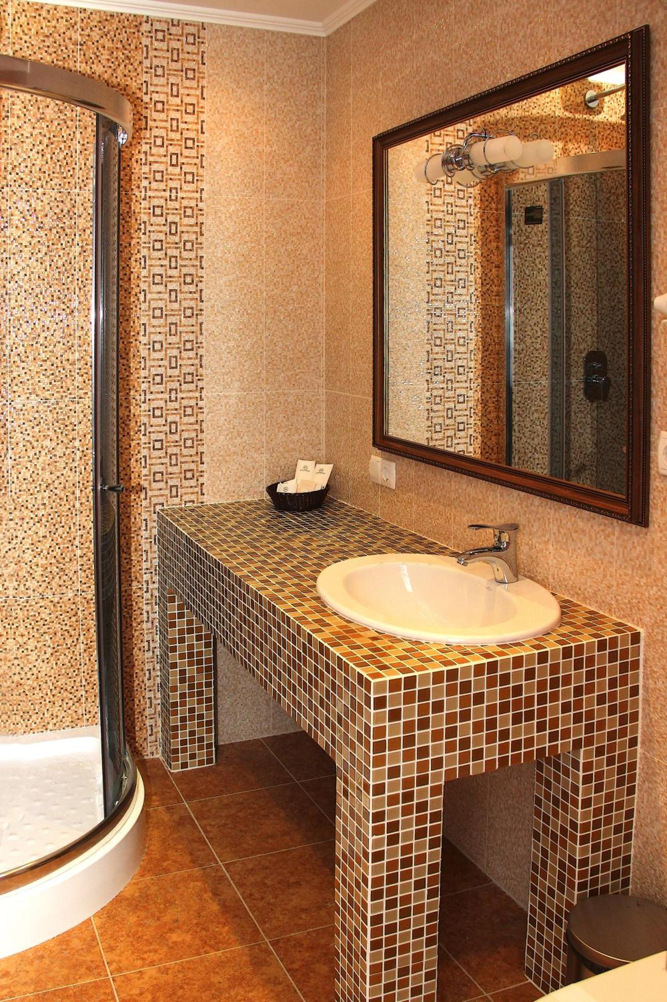 Harvest Hotel Виниця Екстериор снимка