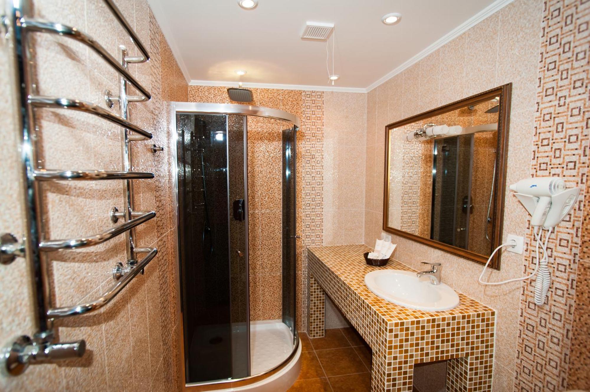 Harvest Hotel Виниця Екстериор снимка