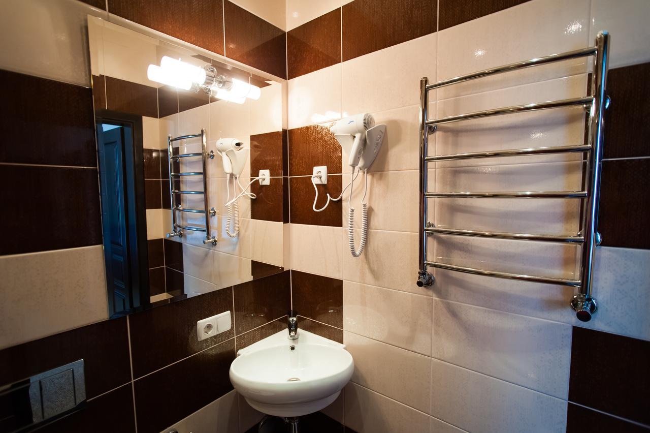 Harvest Hotel Виниця Екстериор снимка